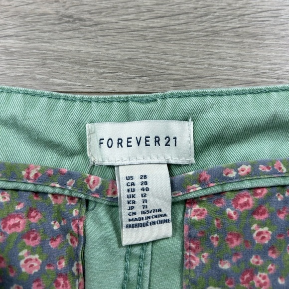 Forever 21 Green 100% Cotton Shorts - Picture 4 of 9